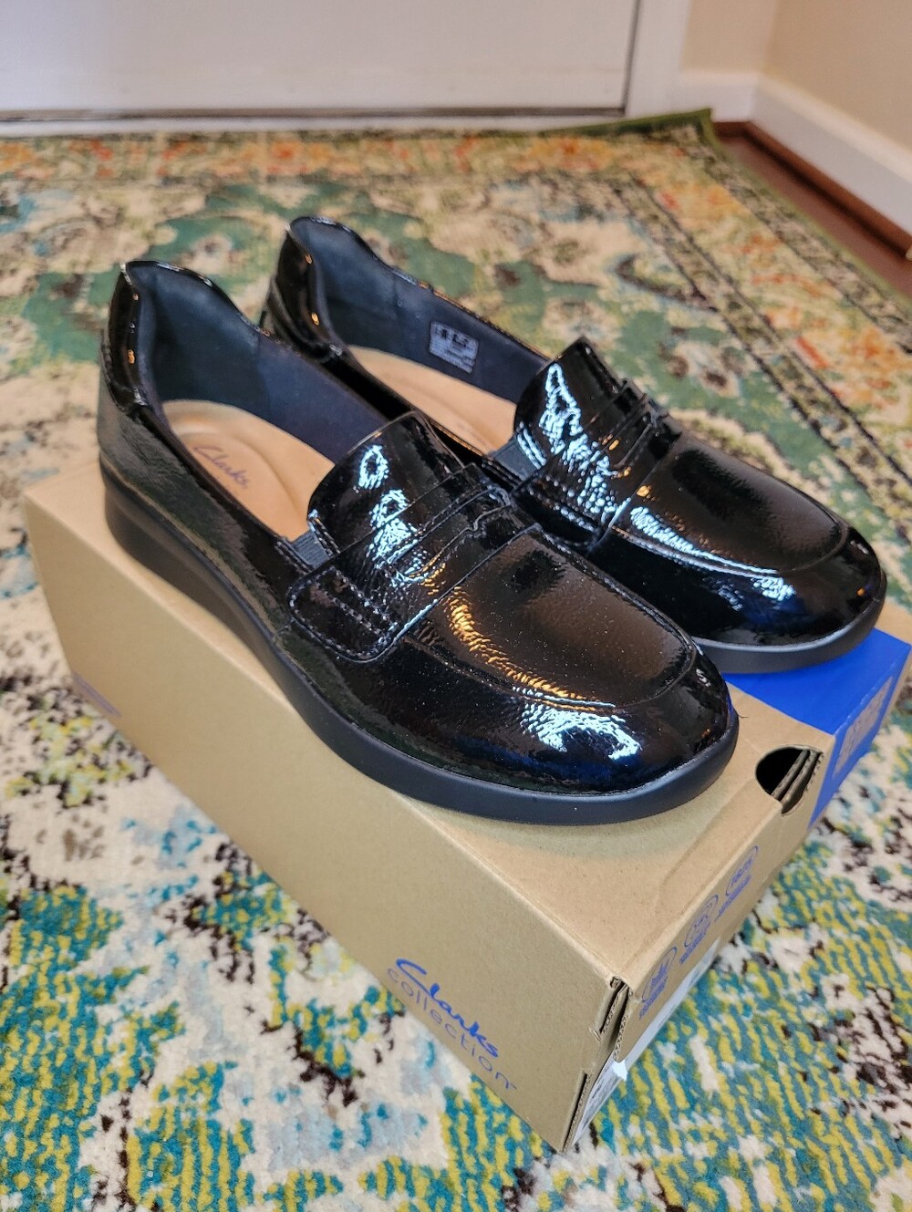 Clarks Ellowyn Penny Womens Moc Closed Toe Black Comfort Loafers, Size 10 Womens